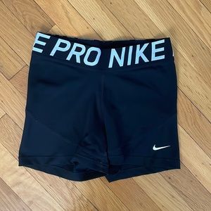 Black Nike Pros
